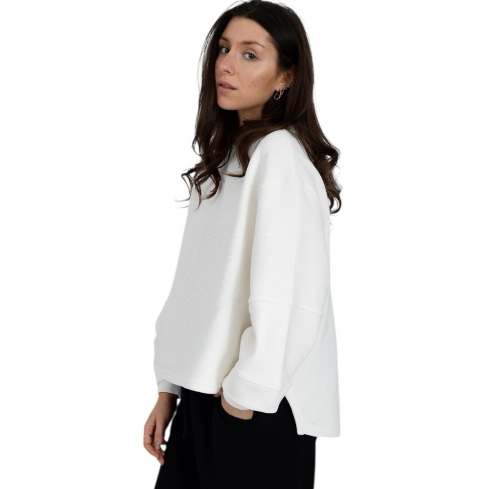 NWT RD Style Women's Ribbed Pull Over White Long Sleeve Sweater Sz M